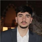 Étudiant en école de commerce ayant étudié 3 ans en Angleterre, donne des cours particulier et/ou soutien en Anglais